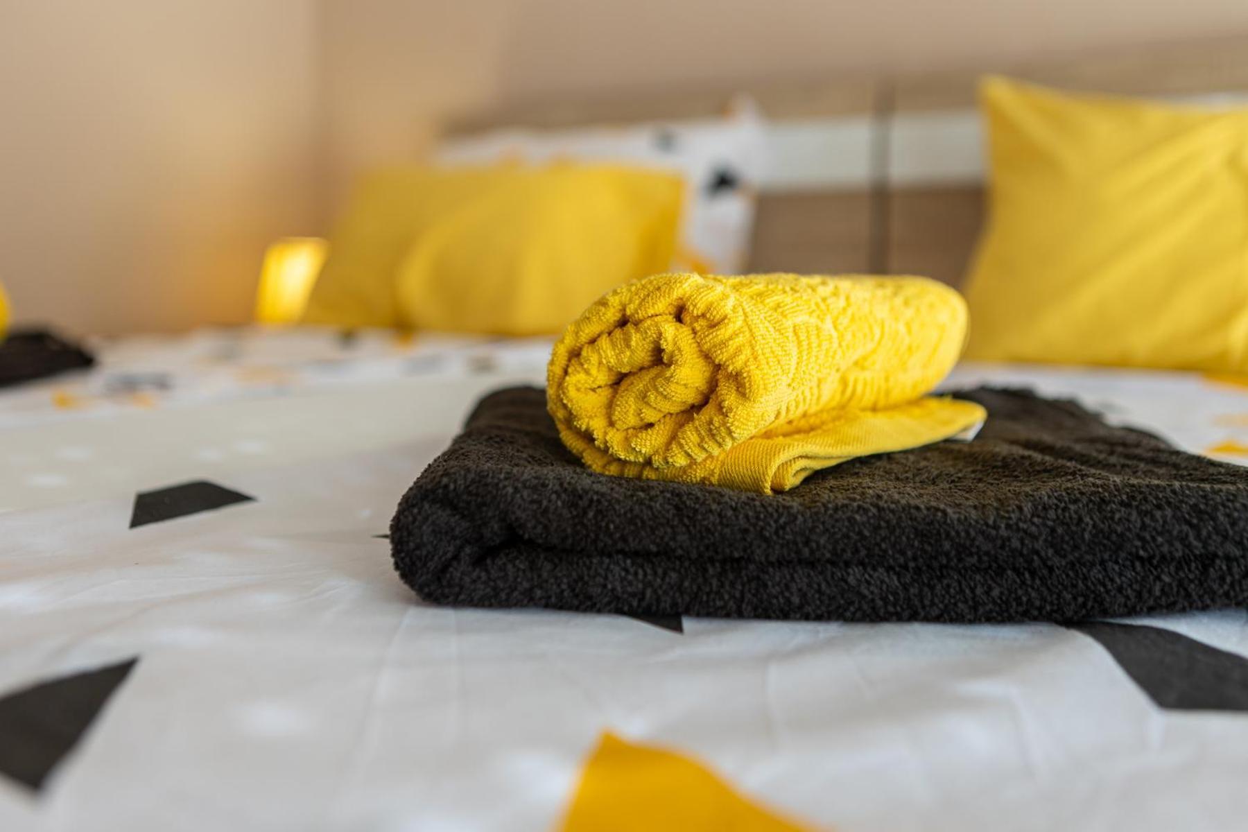 Kaldrma Guesthouse โมสตาร์ ภายนอก รูปภาพ