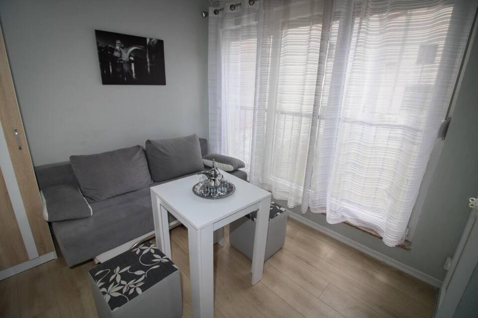Kaldrma Guesthouse โมสตาร์ ภายนอก รูปภาพ